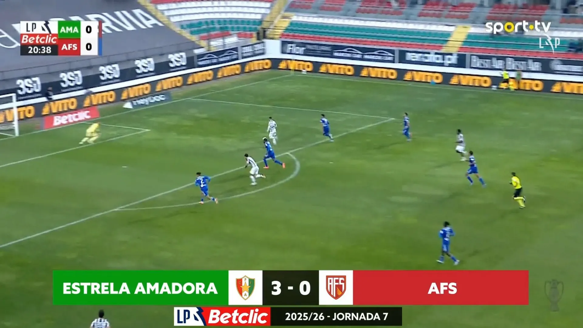 Estrela da Amadora deu as 'boas-vindas' a João Pedro Sousa no AVS