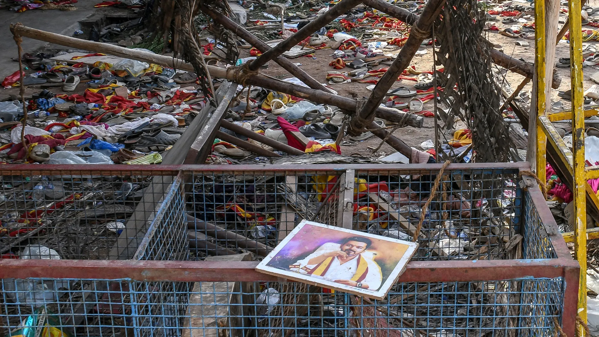 Brinda deixou filho com irmã e foi a comício na Índia. Acabou por morrer