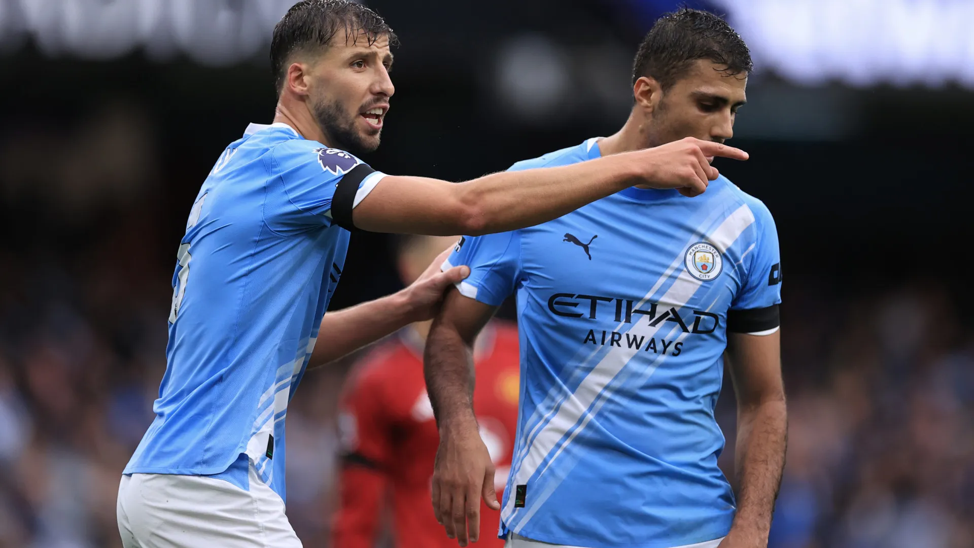 "Não consigo jogar". Joelho de Rodri ainda preocupa Manchester City