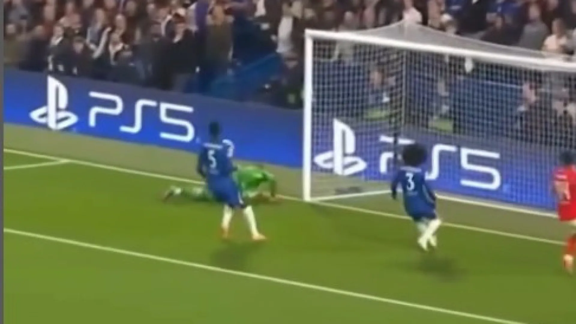 Tem um minuto? Não vá dormir ser rever o resumo do Chelsea-Benfica