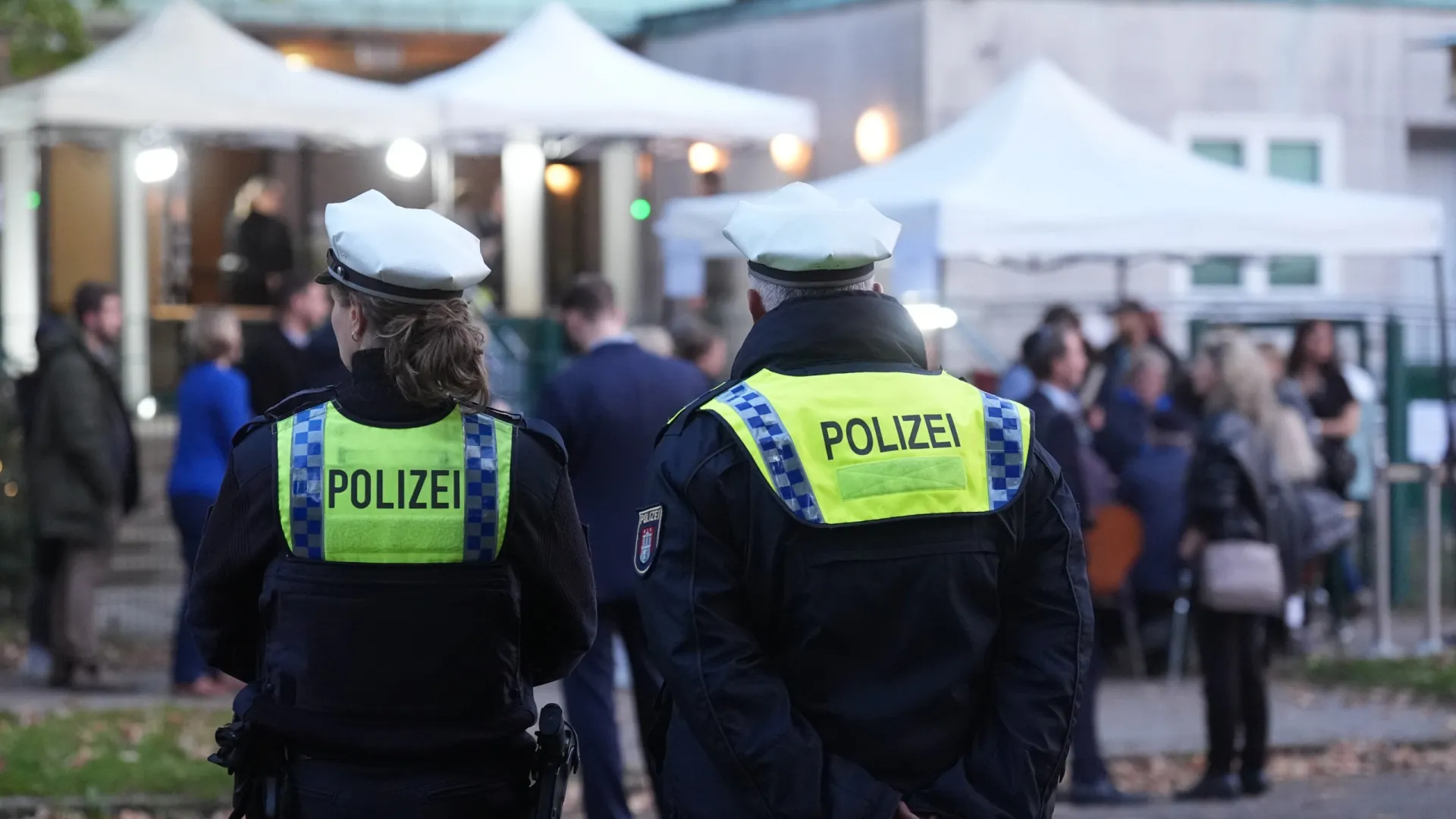 
                    Alemanha detém sírio de 22 anos por suspeitas de planear atentado
                