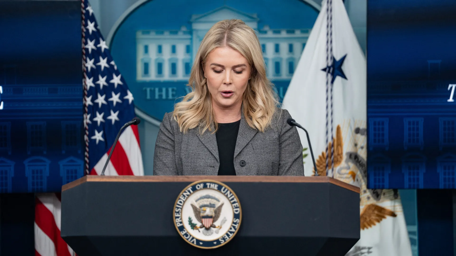 
                    Ucrânia? Casa Branca admite plano de paz 