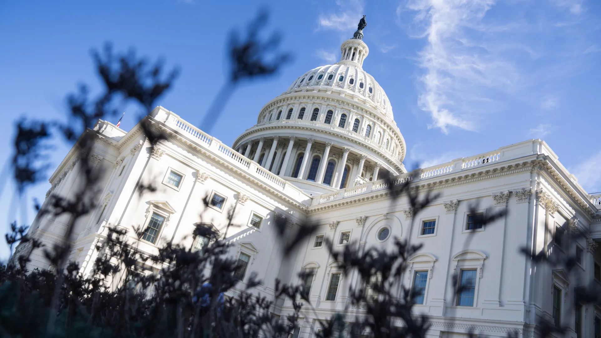 Senado dos EUA revoga tarifas alfandegárias de Trump a países aliados