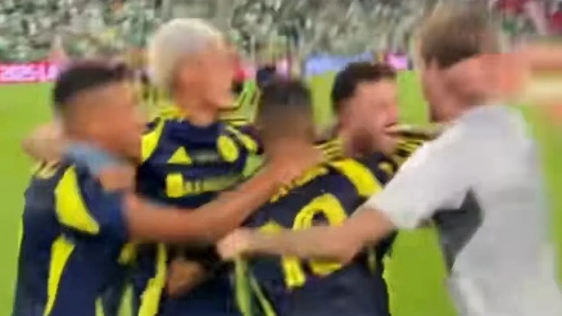 Ex-Benfica marca e ajuda Nashville a conquistar título nos Estados Unidos