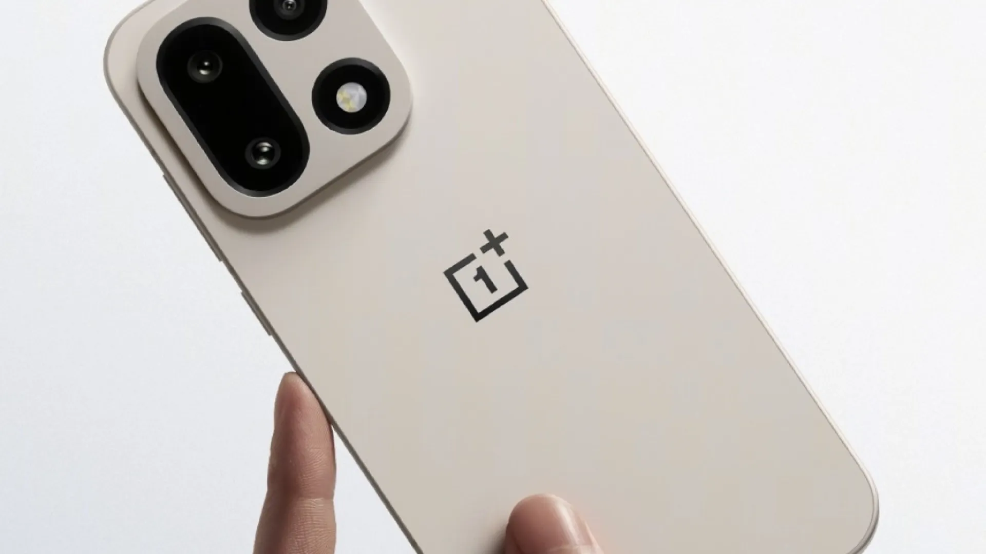 OnePlus 15 pode ser lançado muito mais cedo do que imagina