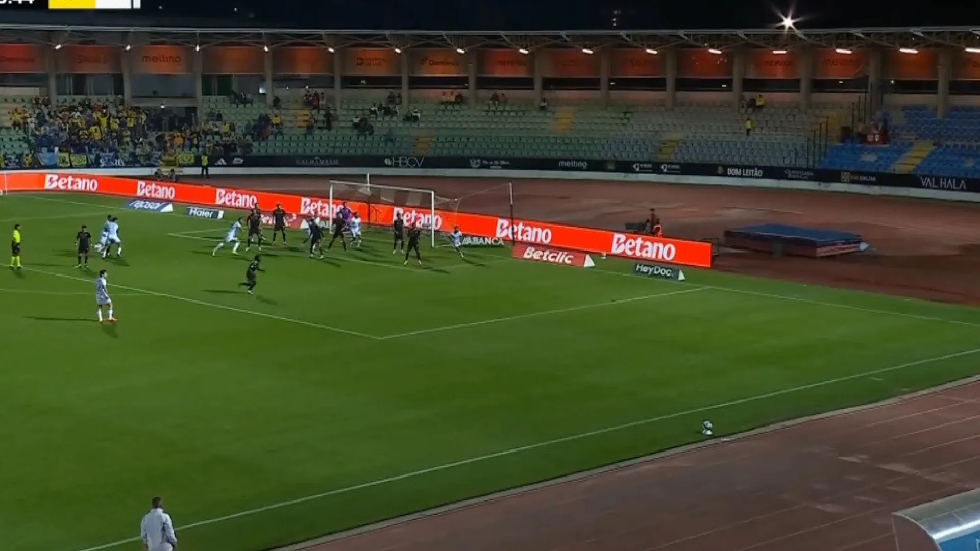 Tem um minuto? Reveja o resumo do empate entre Casa Pia e Estoril