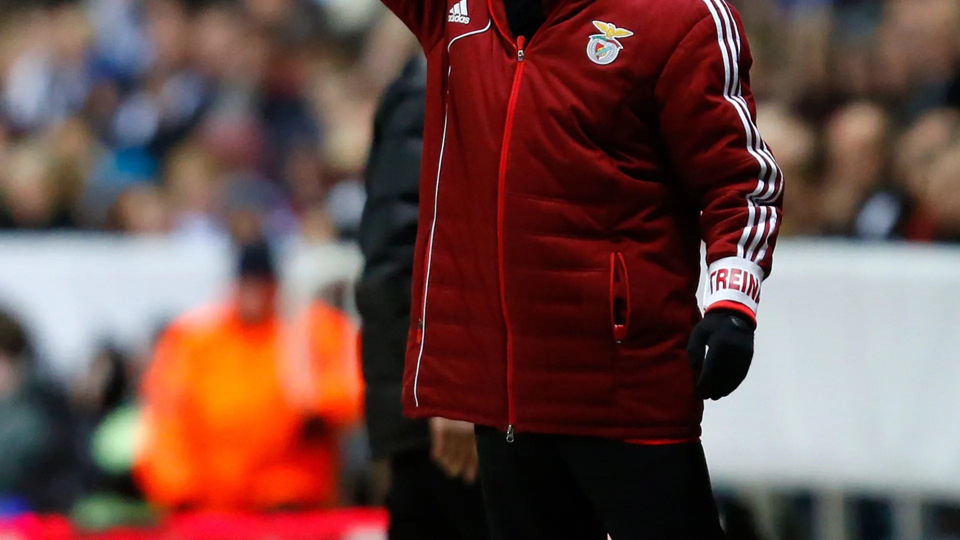 
                    Benfica já superou o 'caldeirão' do St. James' Park com este onze em 2013
                