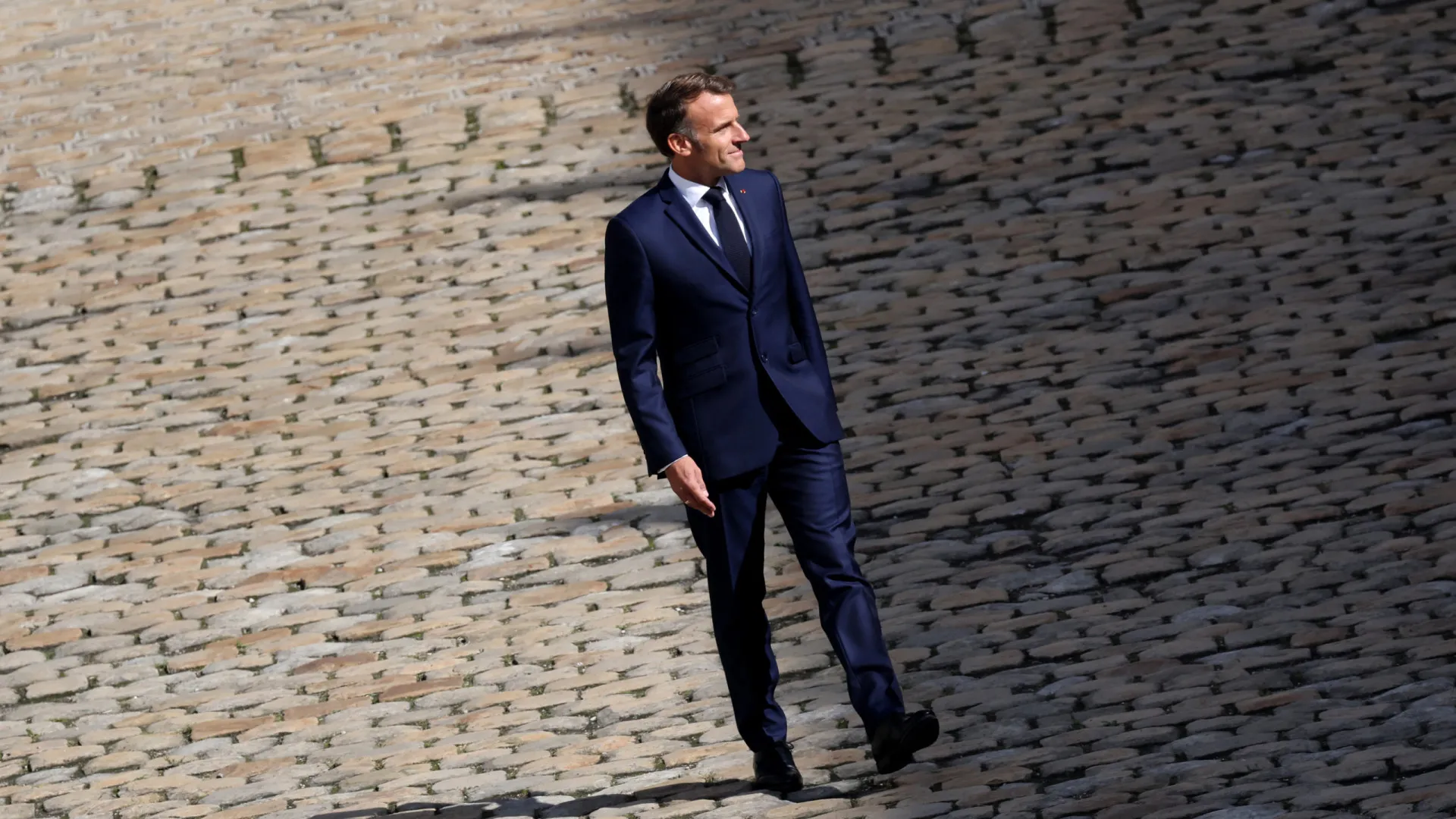 Macron "nomeará um primeiro-ministro dentro de 48 horas"