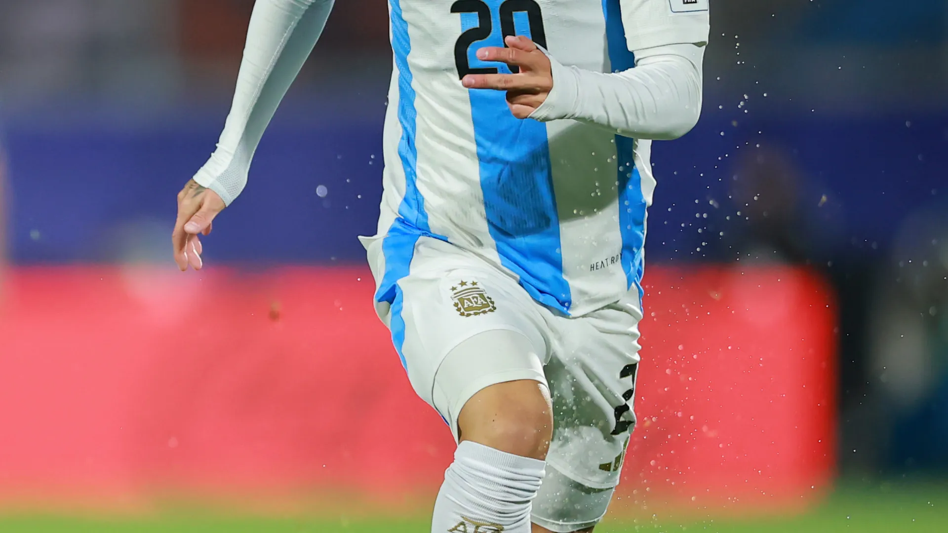 Atenção, Benfica. Prestianni vai encontrar o México nos quartos de final