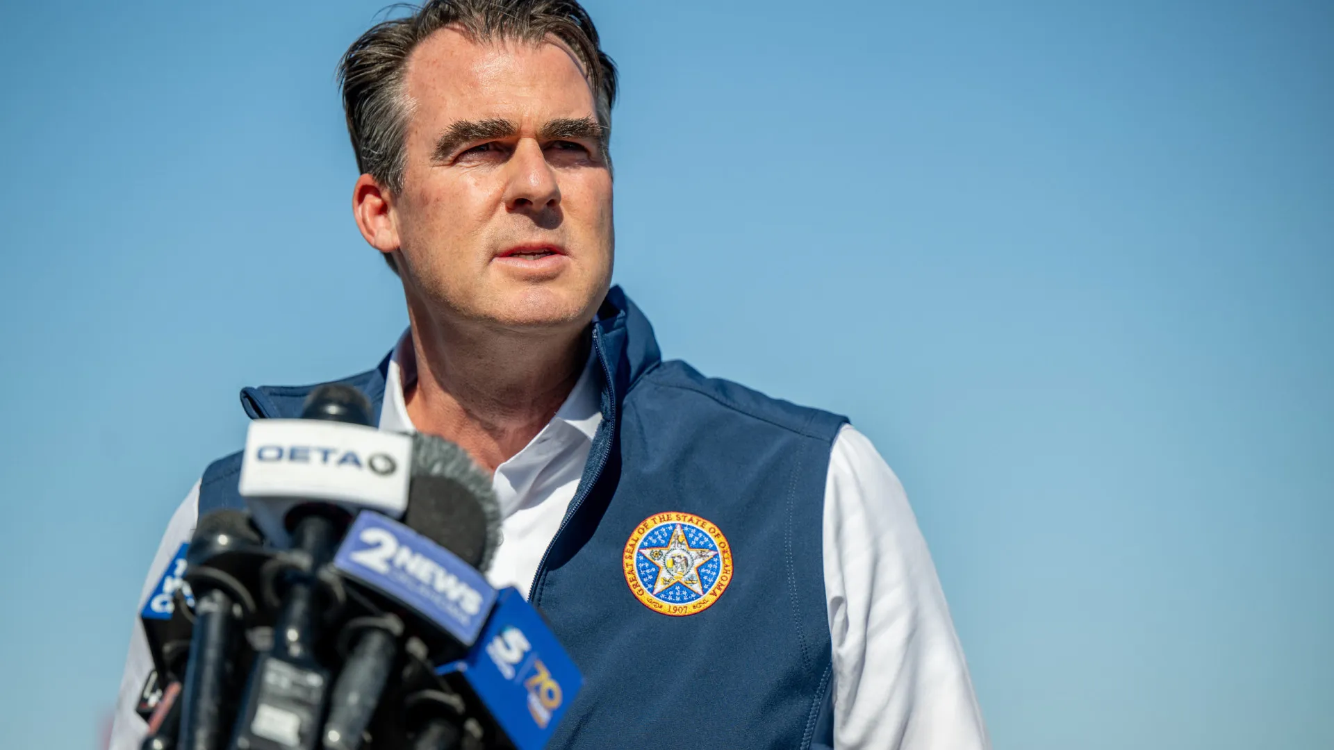 Governador republicano critica envio da Guarda Nacional para o Illinois