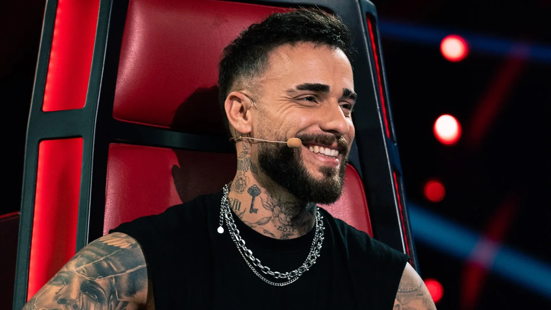 Diogo Piçarra chegou aos 35 anos. Recorde a vida e carreira do cantor