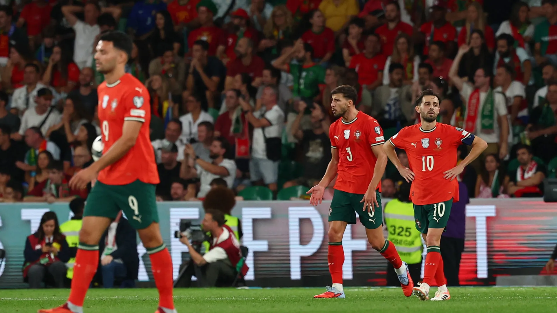 Portugal de 'queixo caído'. Hungria anulou assim a festa rumo ao Mundial
