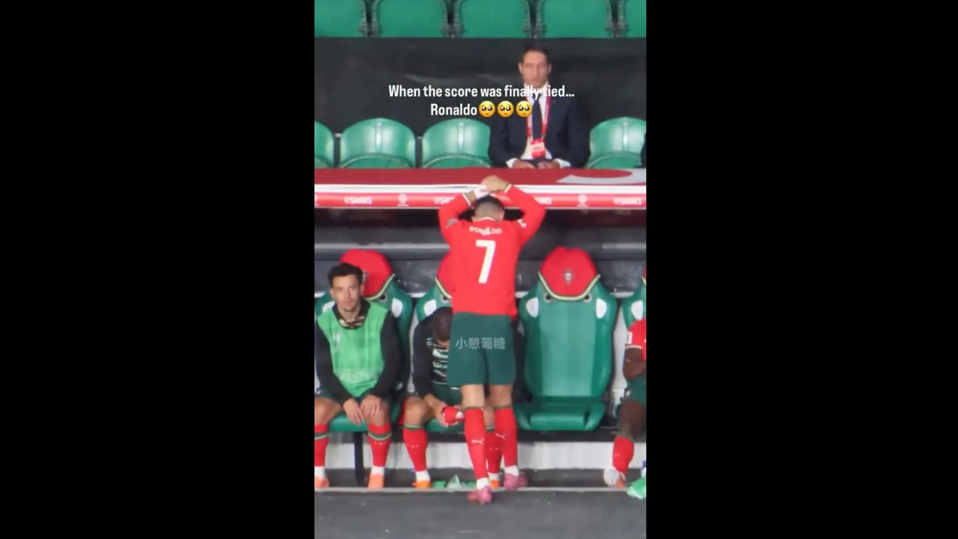 
                    A reação de Cristiano Ronaldo após o apito final no Portugal-Hungria
                