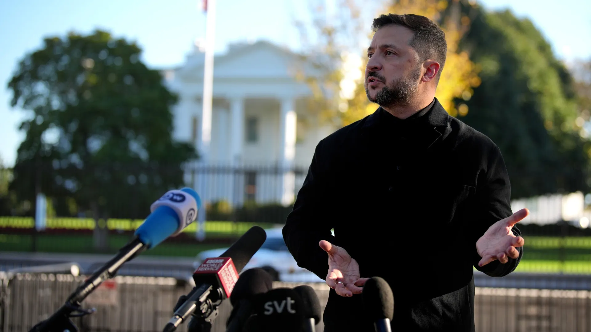 
                    Kyiv e da UE vão debater plano para pôr fim à guerra, diz Zelensky
                