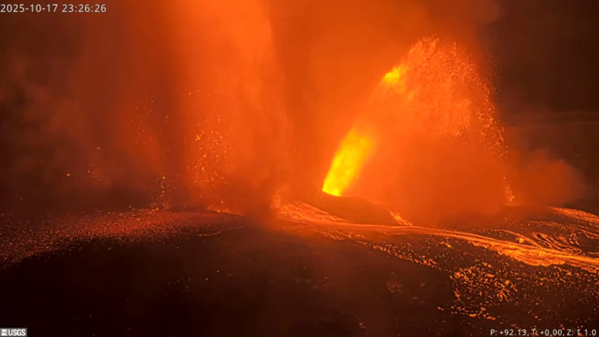 
                    Vulcão Kilauea no Havai entra (de novo) em erupção. Veja as imagens
                