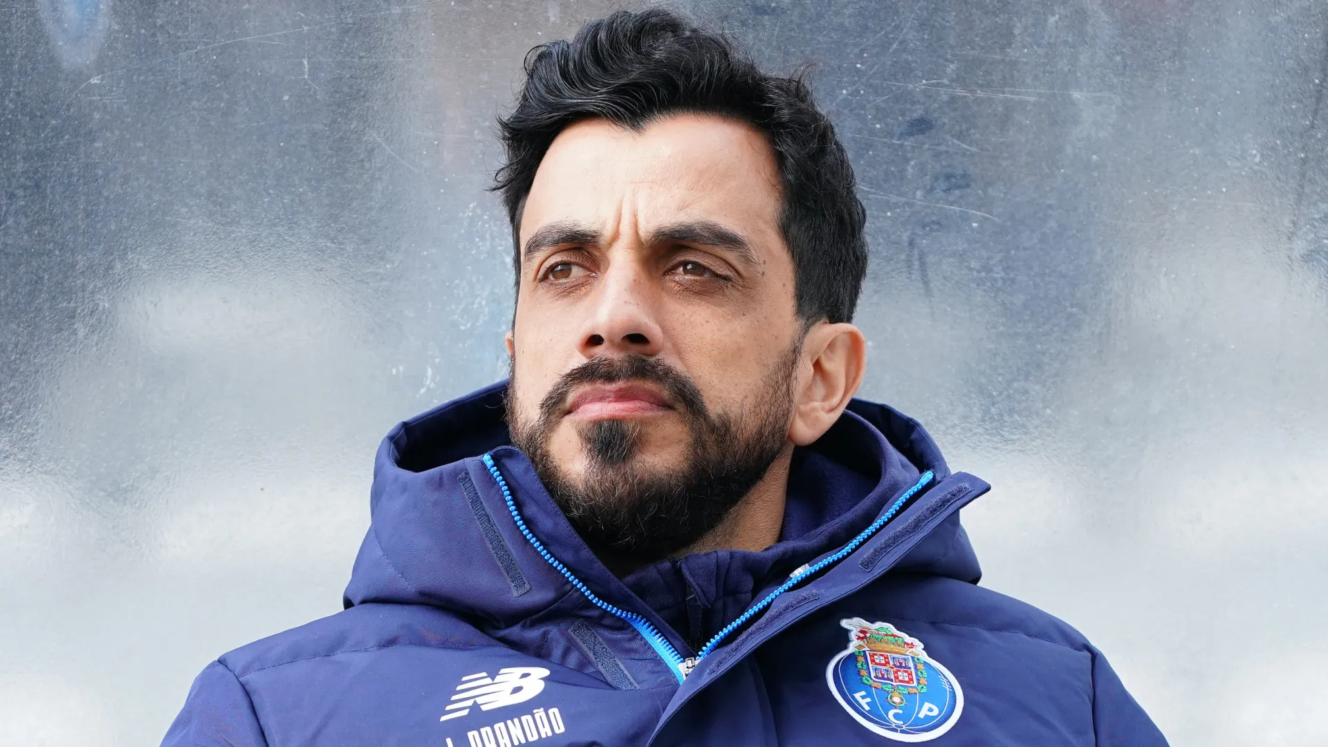 
                    FC Porto B sacode crise 'reforçado' por Karamoh, Martim e João Costa
                