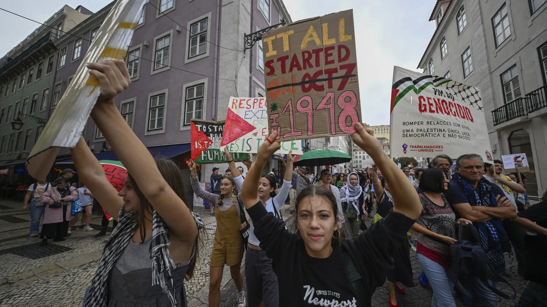 As imagens de uma das maiores manifestações pela Palestina em Lisboa