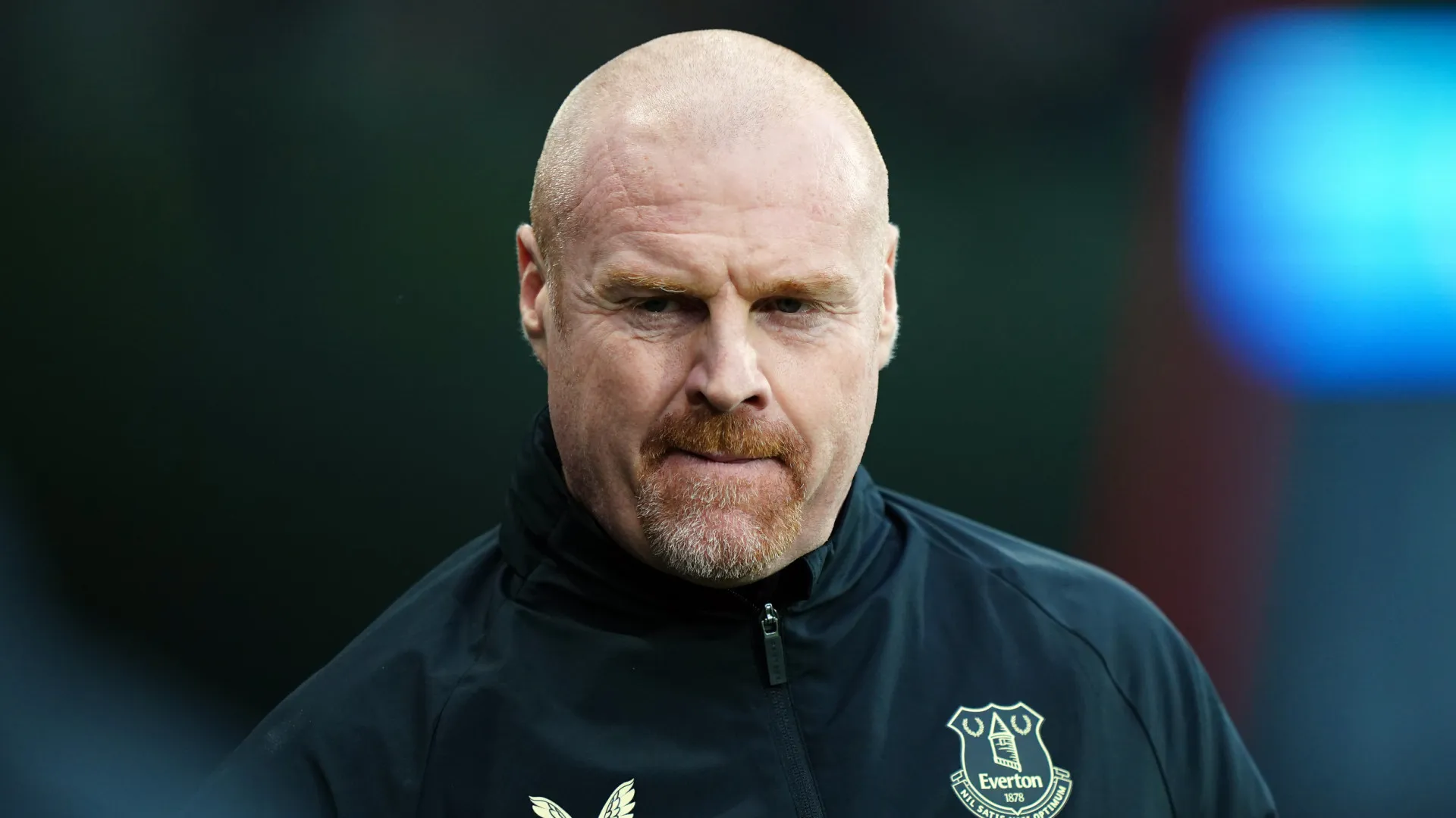 
                    Oficial: Dyche anunciado no Nottingham (e estreia-se com FC Porto)
                
