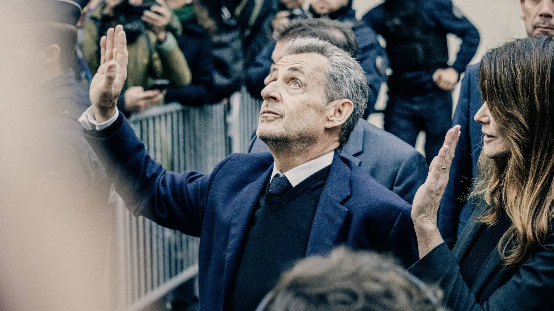 Ministério Público pediu libertação de Sarkozy sob supervisão judicial