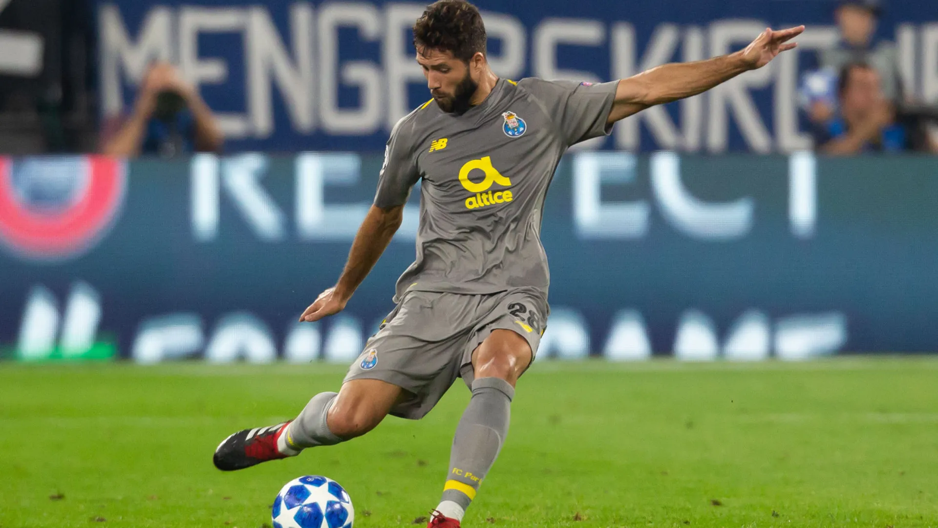 
                    Felipe recorda passagem pelo FC Porto: 