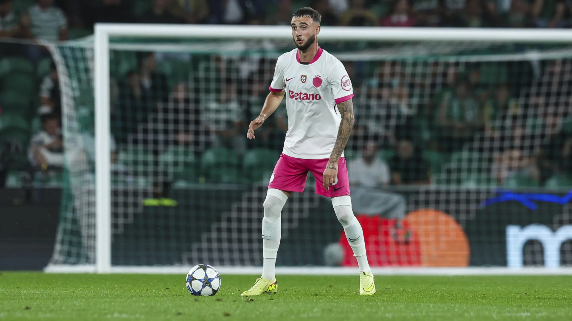 
                    Debast fala após lesão: 