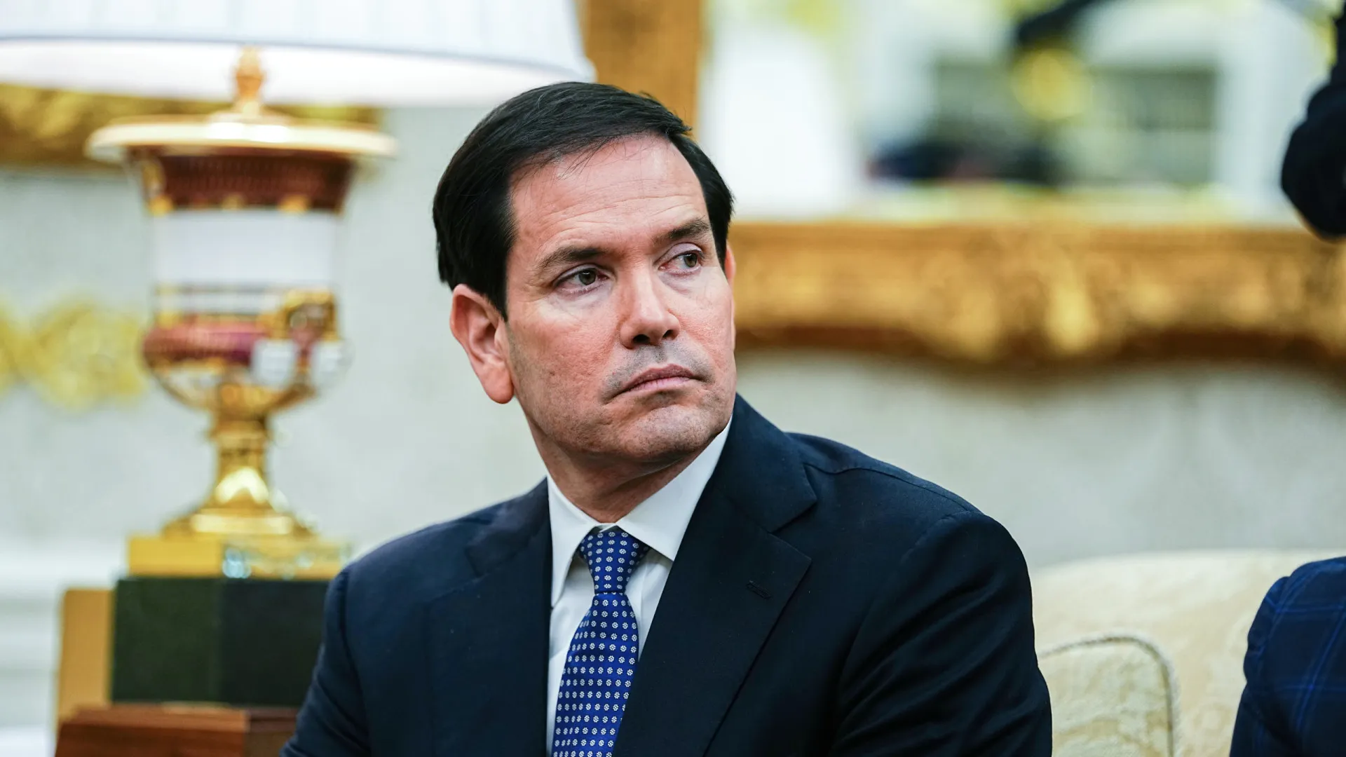 
                    Rubio critica Espanha por não permitir uso do espaço aéreo
                