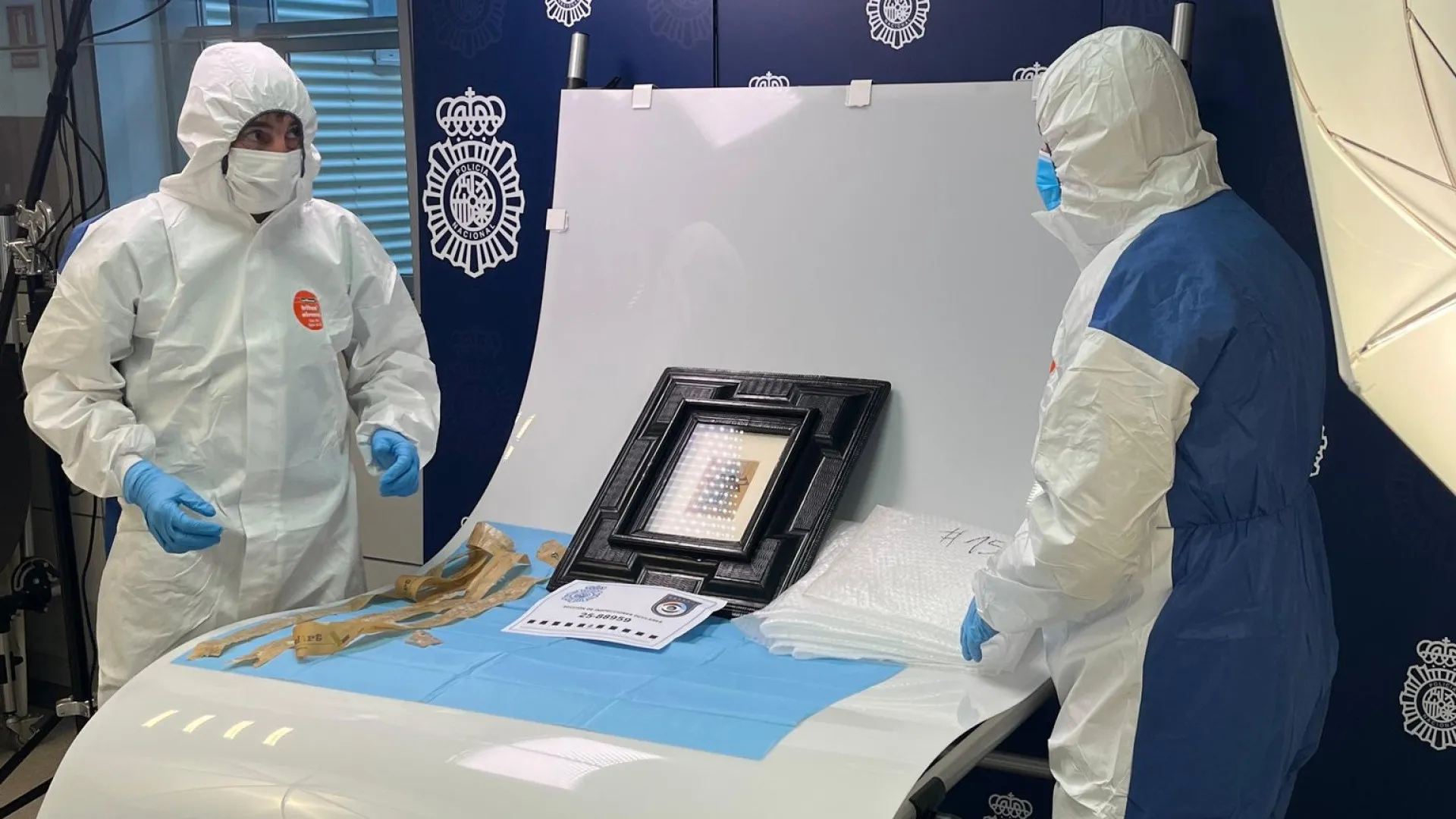 
                    Recuperado quadro de Picasso que desapareceu a caminho de exposição
                