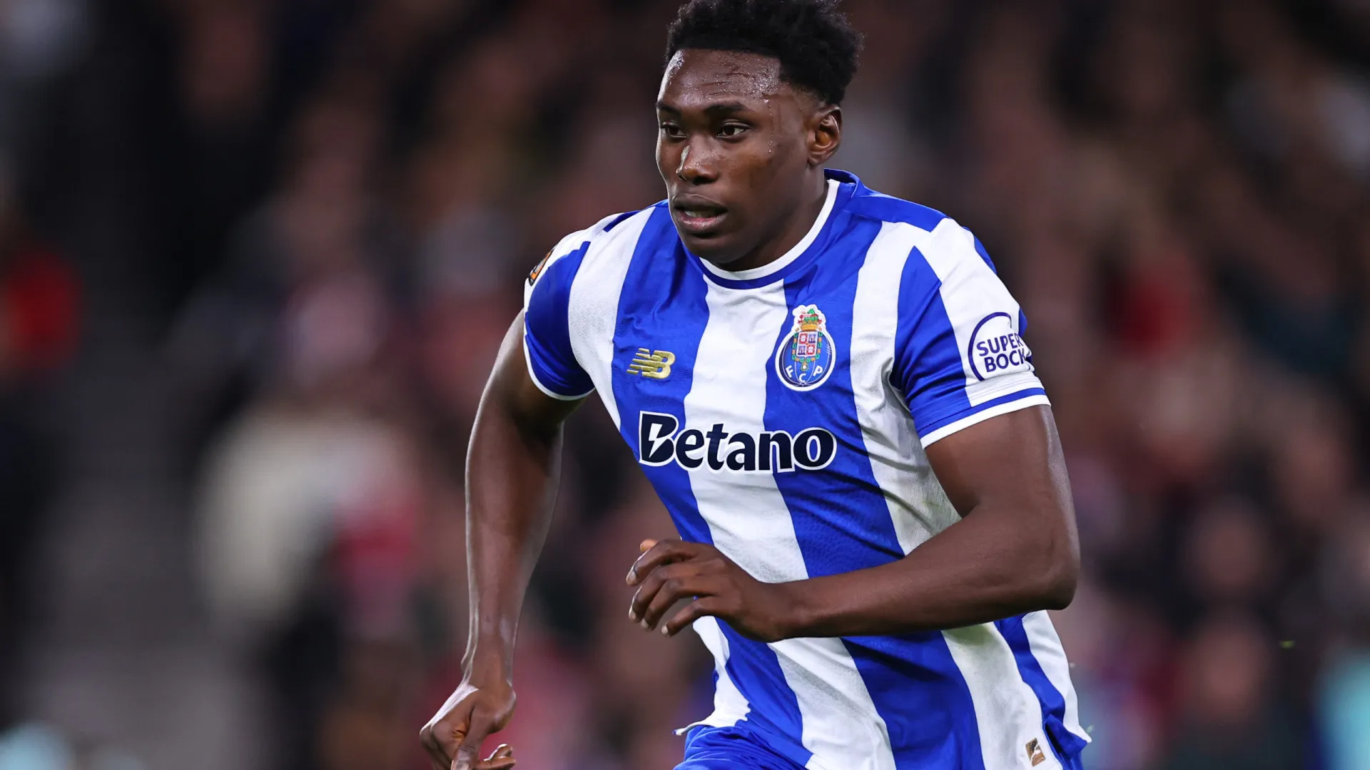 
                    Samu 'dispara' no FC Porto de olho no Mundial... e na Premier League
                