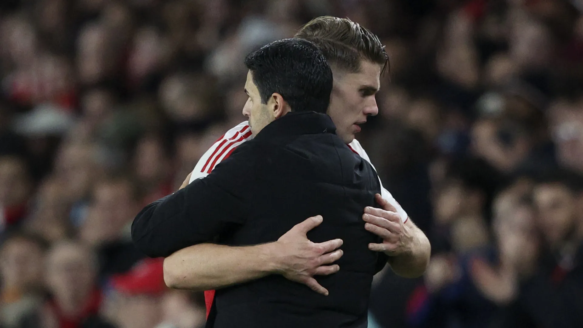 
                    Mikel Arteta dá 'murro na mesa': 