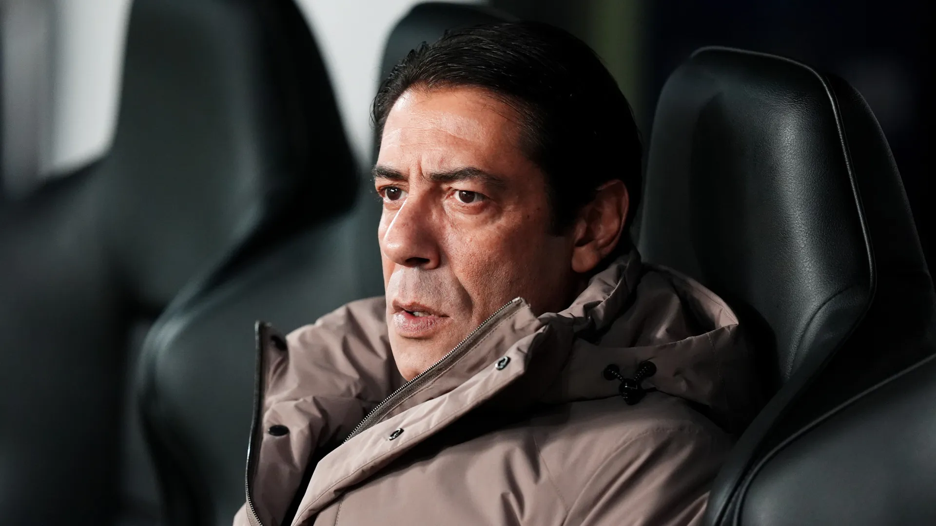 Rui Costa já votou: “Segunda volta? Não é o que me está a preocupar”