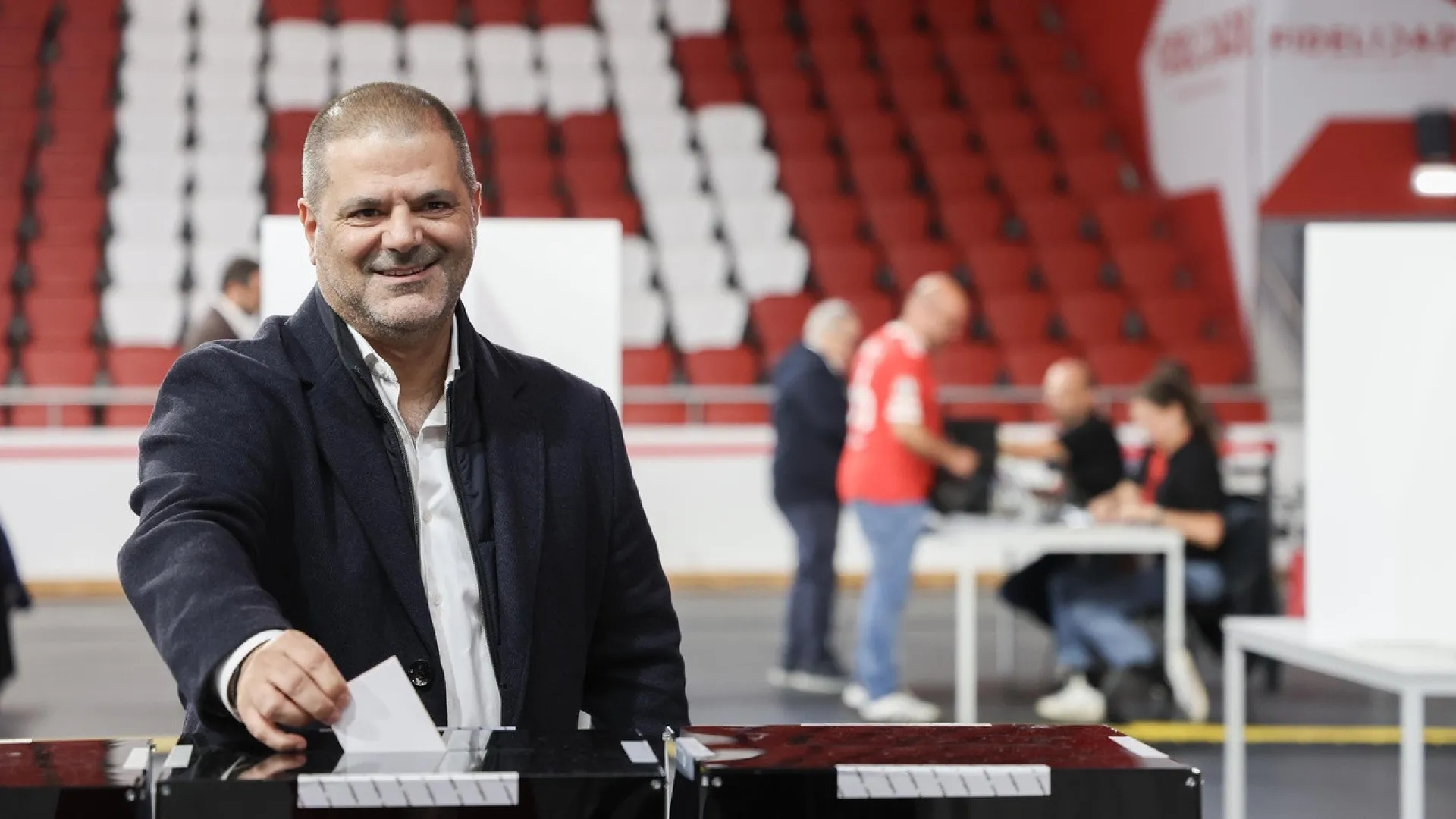 
                    Cristóvão Carvalho: 