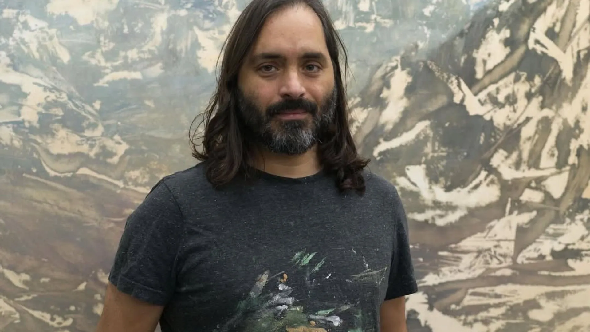 
                    Artista Pedro Vaz vence Prémio de Desenho FLAD na Feira Drawing Room
                
