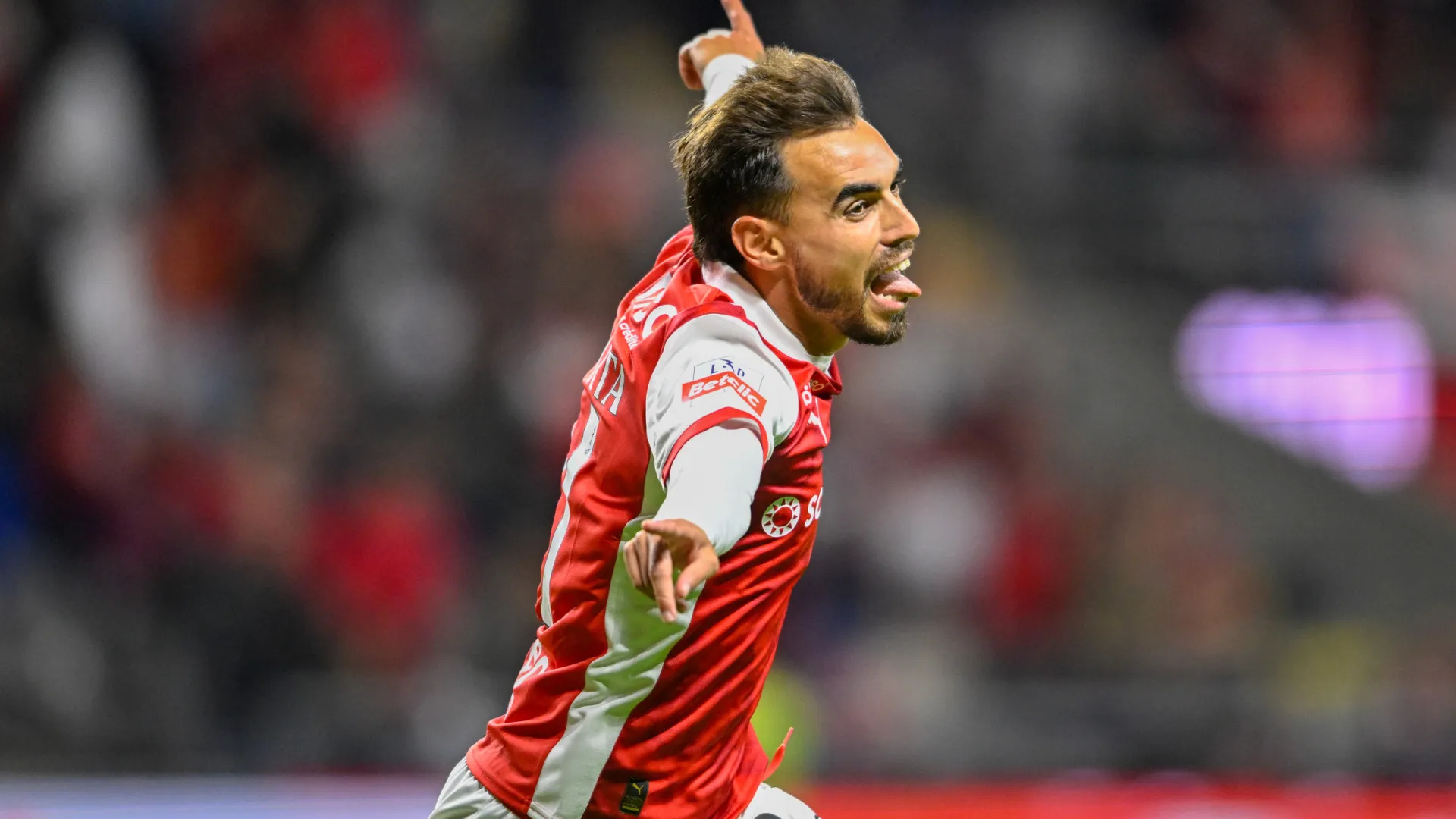 
                    Sporting de Braga 'europeu' aparece na I Liga na receção ao Casa Pia
                