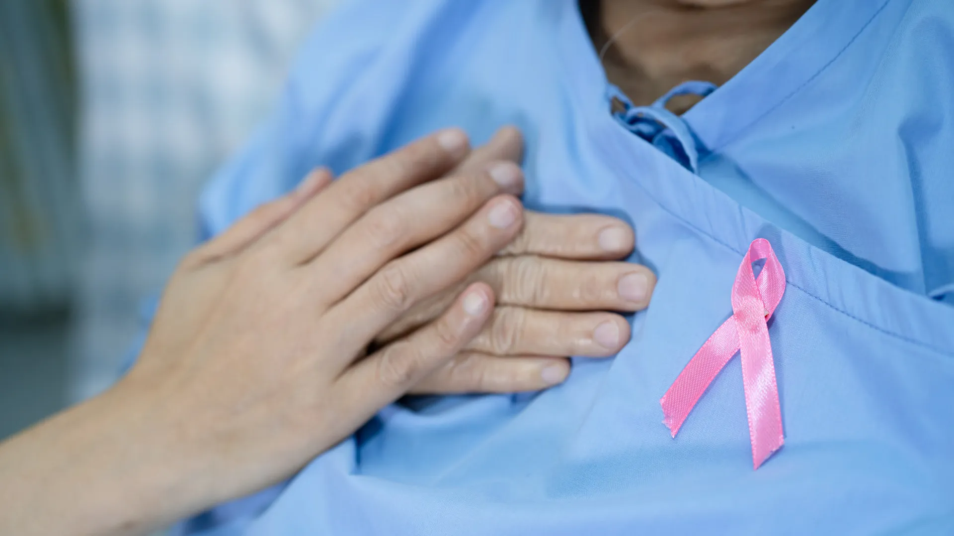 
                    Cancro: Cientistas testam tratamento mais eficaz com menos quimioterapia
                