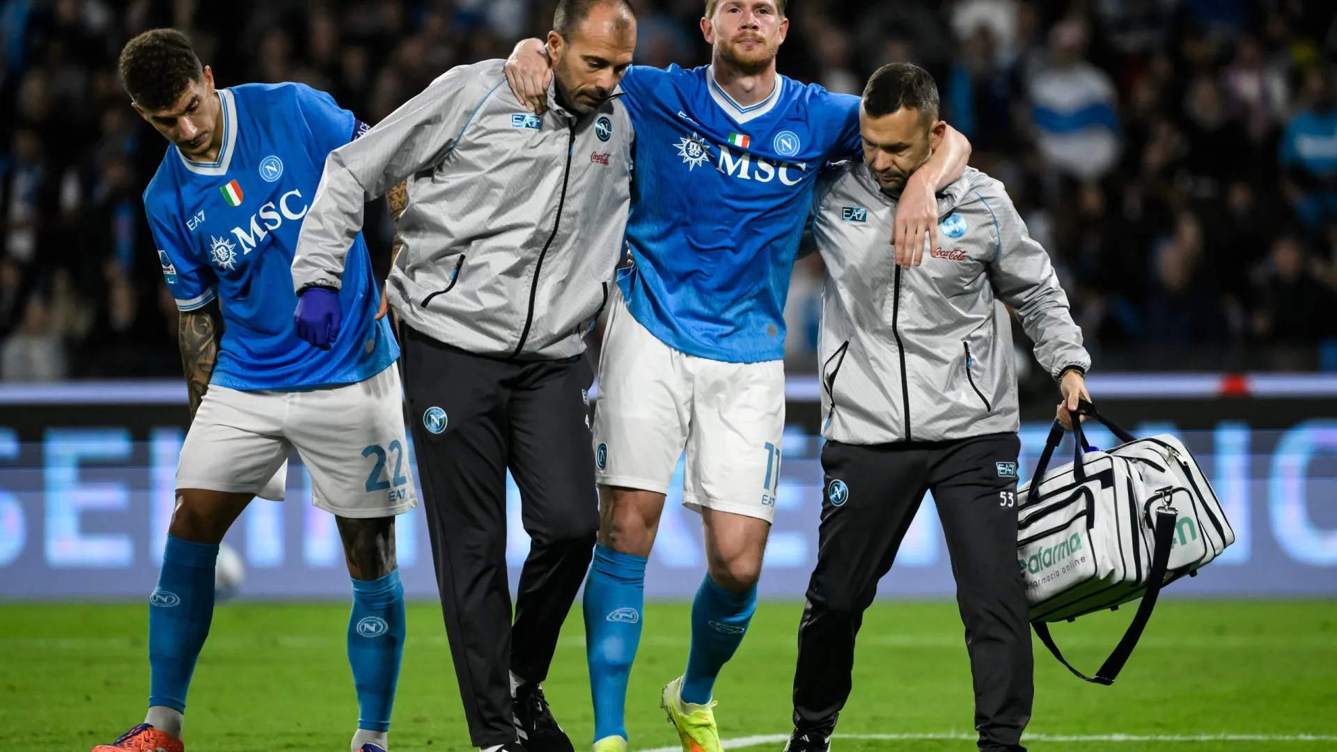 
                    Kevin de Bruyne faz 'soar alarmes' no Napoli e deve falhar o Benfica
                