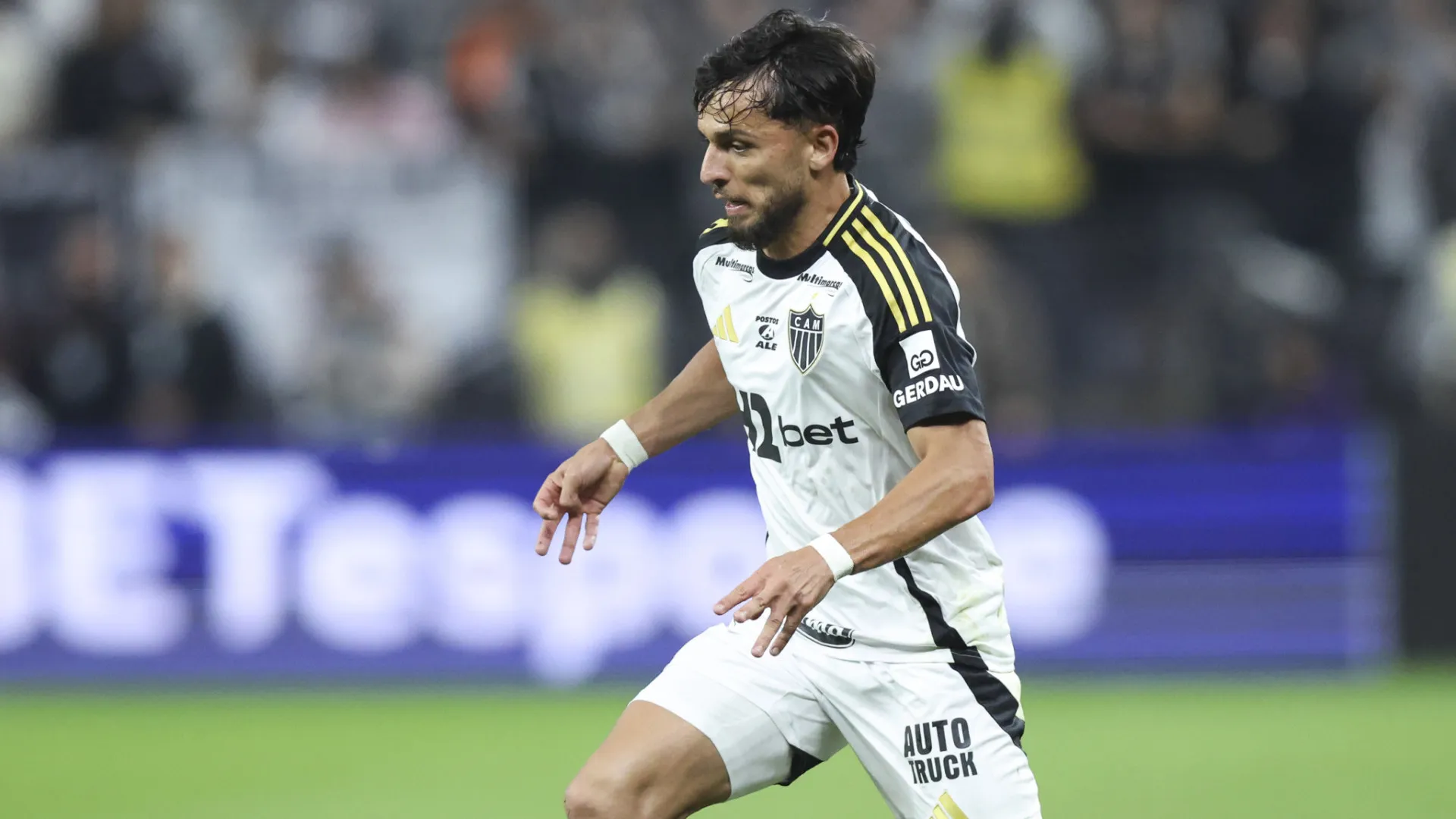 Biel desagrada e já se contam minutos para Atlético não pagar ao Sporting