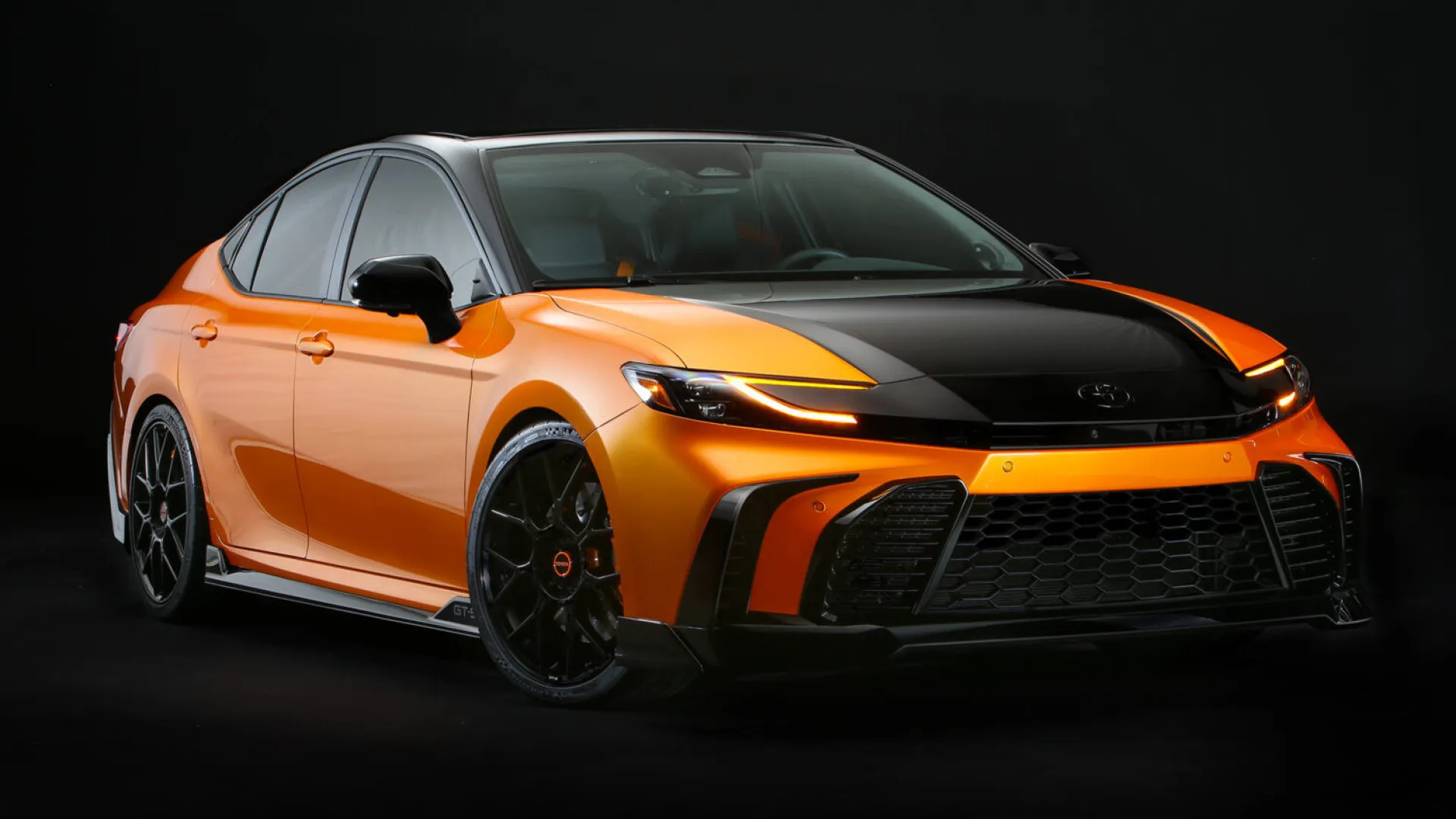 
                    Toyota revelou conceito que 