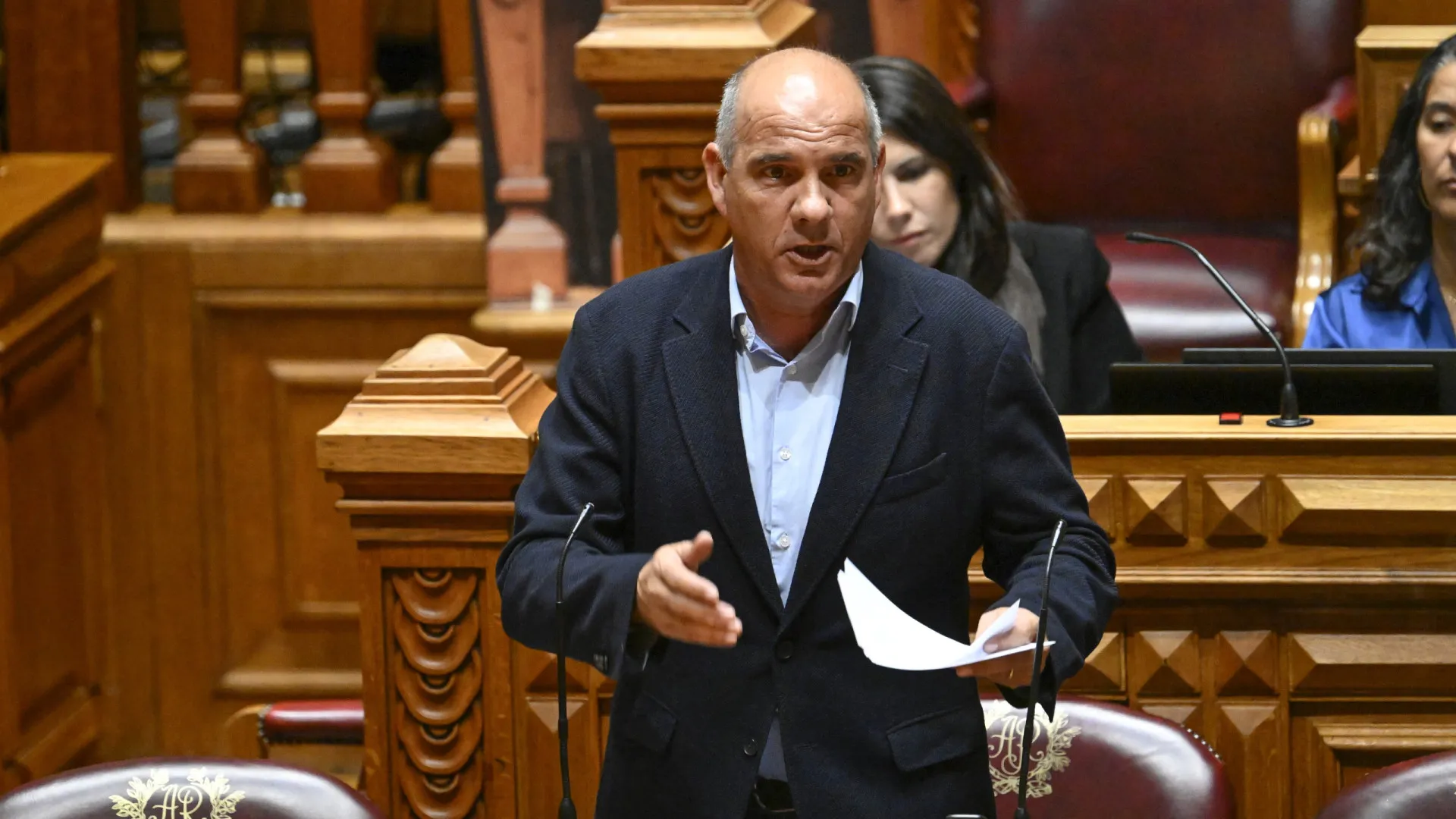 
                    PCP acusa Montenegro de não querer fazer regionalização
                