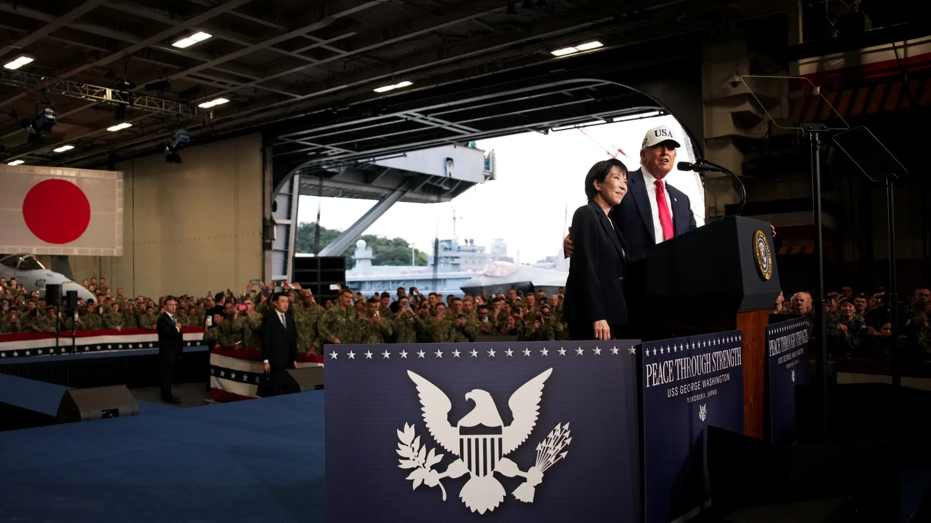 
                    Japão mantém acordo de tarifas com Washington apesar de dúvidas
                