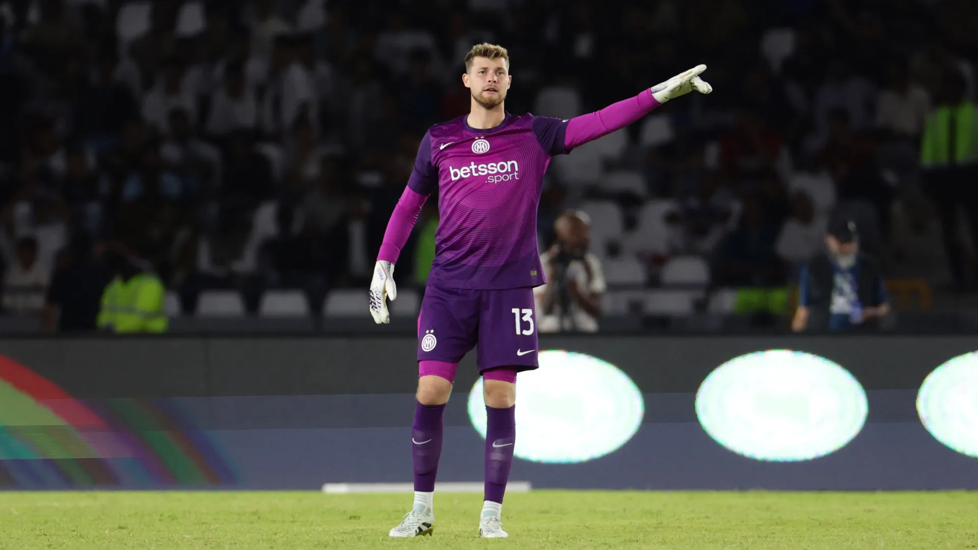 
                    Tragédia em Itália. Guarda-redes do Inter atropela e mata idoso
                