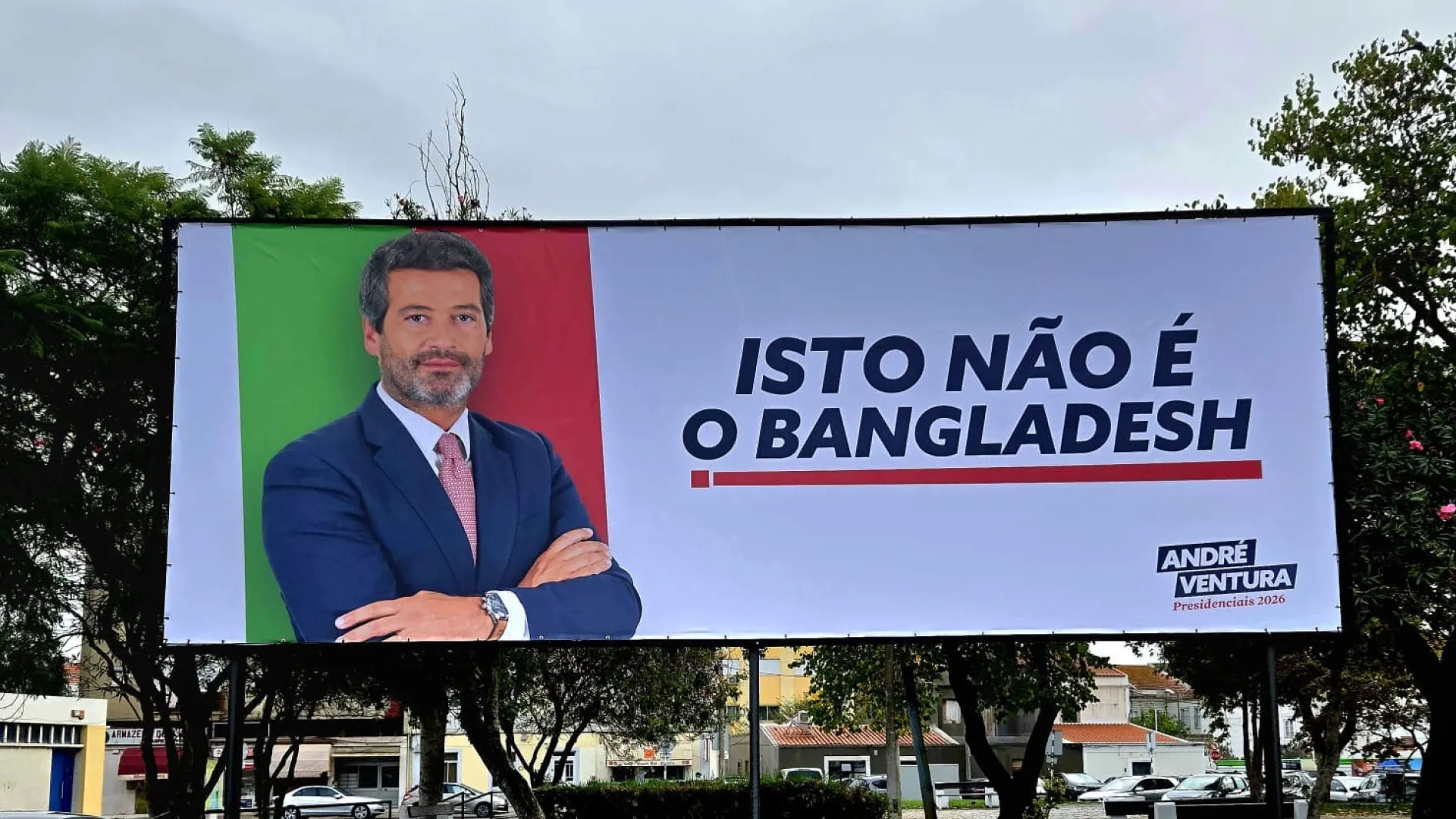 Presidenciais. Cartazes de Ventura desagradam a candidatos: