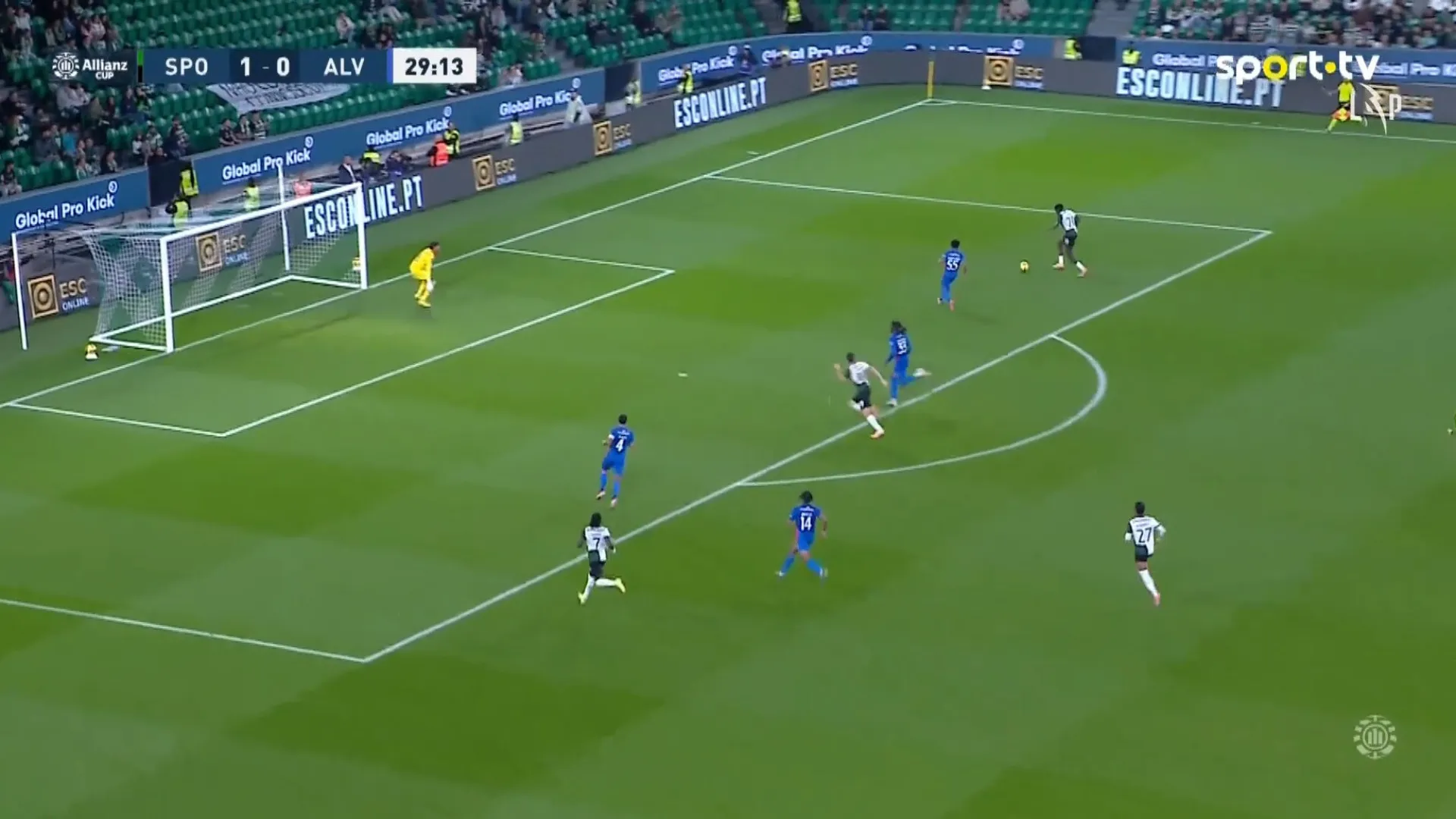 Geovany Quenda marca pelo segundo jogo consecutivo no Sporting