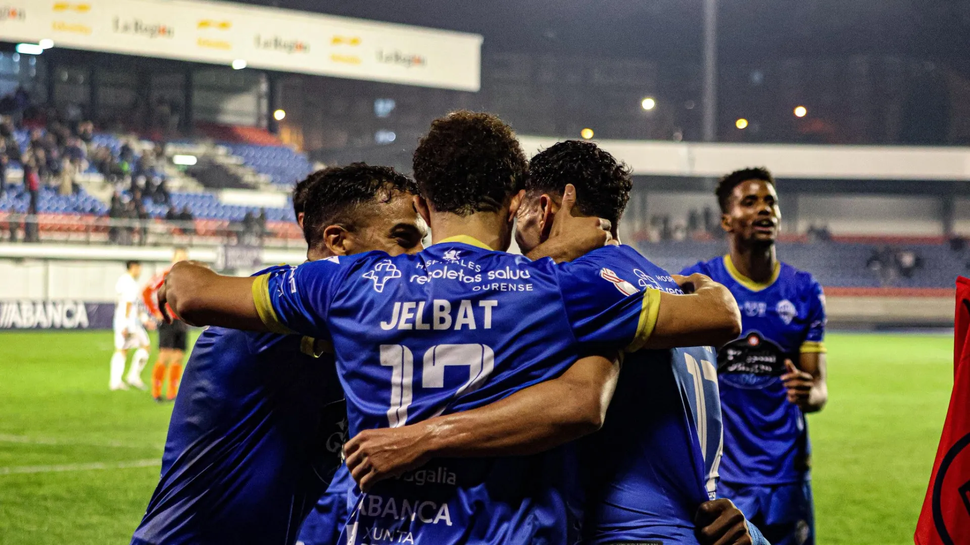 
                    Fez-se Taça em Espanha. Ourense, da terceira divisão, elimina Real Oviedo
                