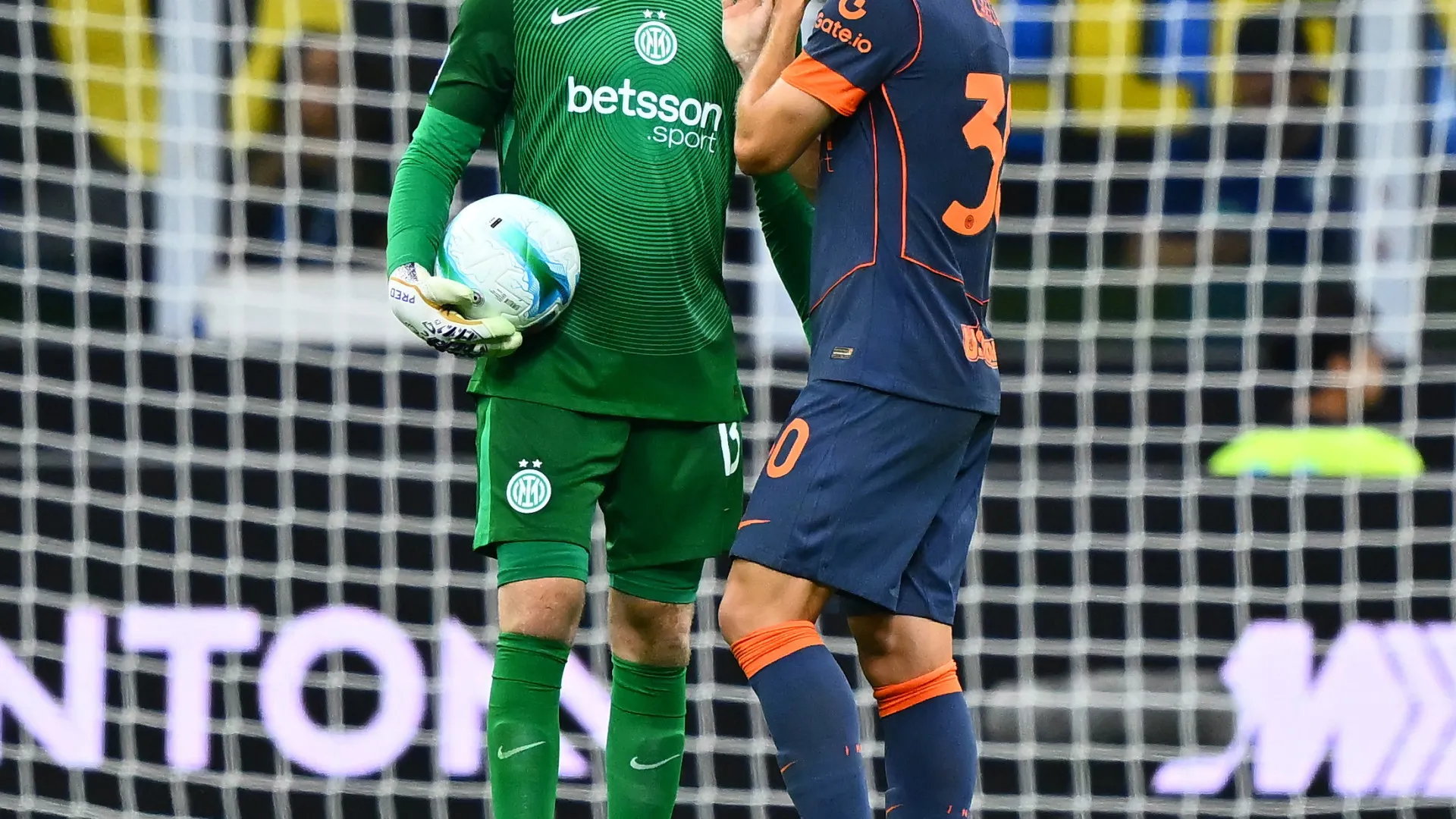 
                    Josep Martínez, guarda-redes do Inter, arrisca prisão por atropelo mortal
                