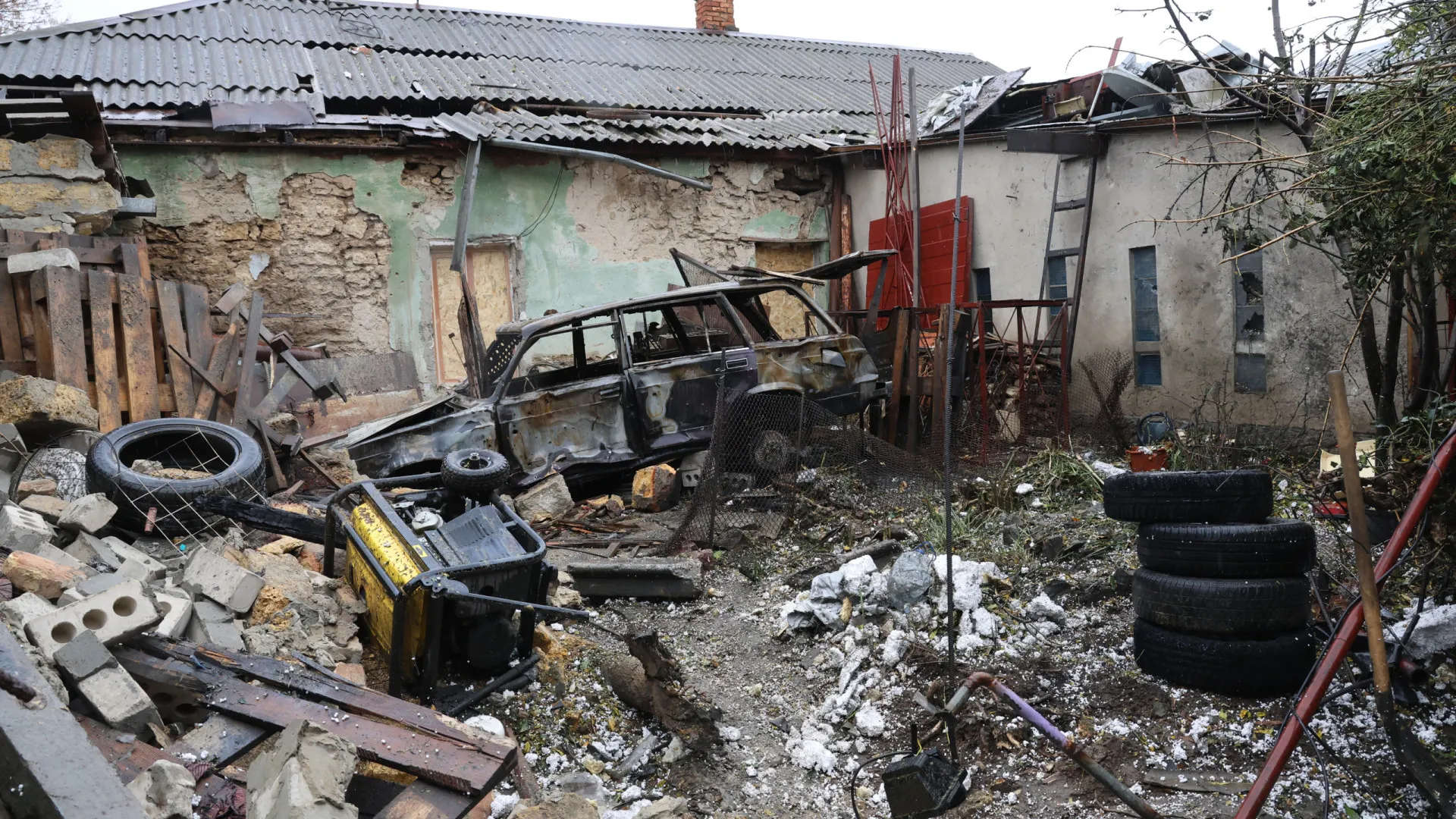 
                    Rússia atacou centrais térmicas em várias regiões da Ucrânia
                