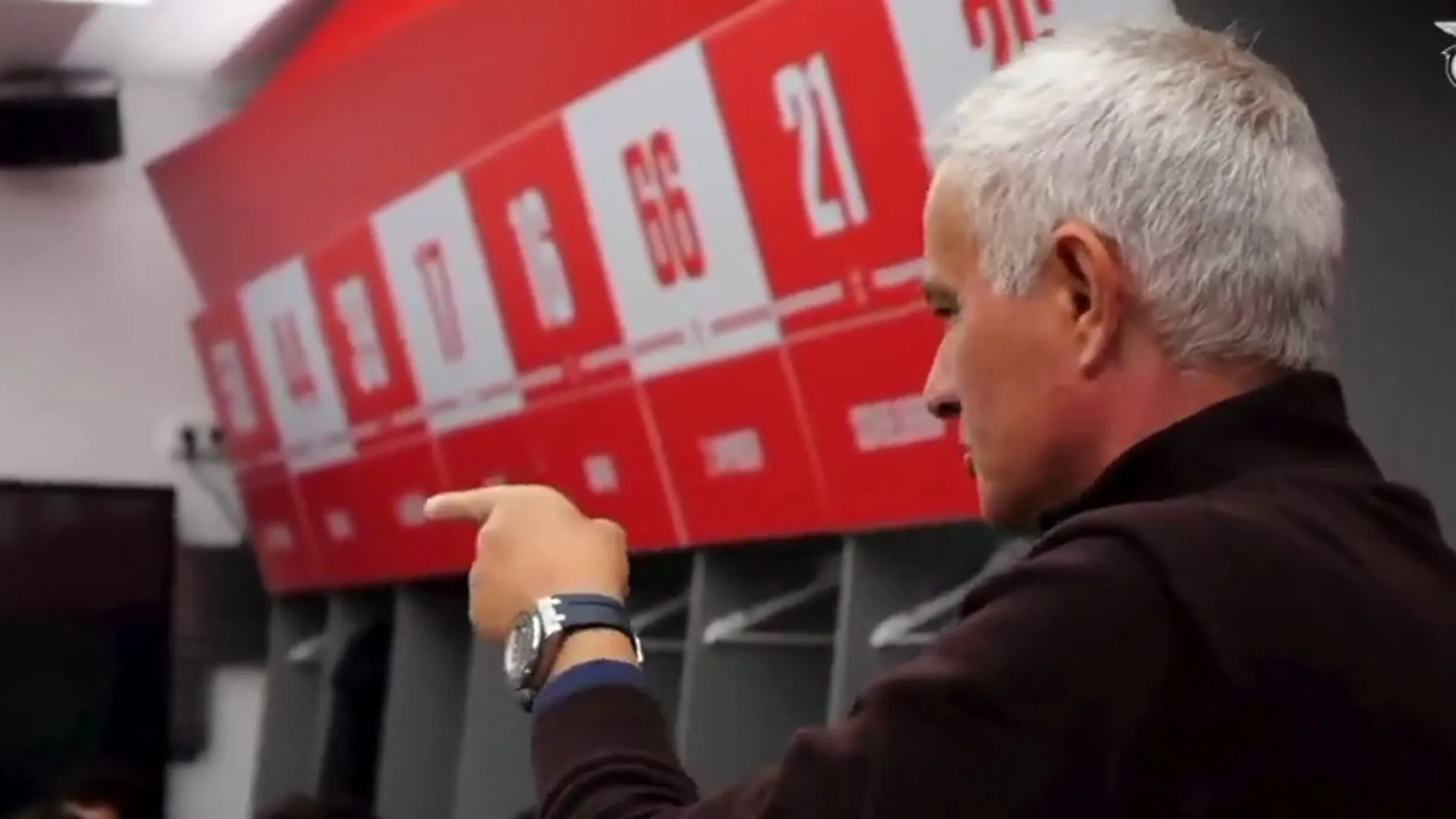 
                    As palavras de Mourinho sobre Otamendi que estão a dar que falar
                