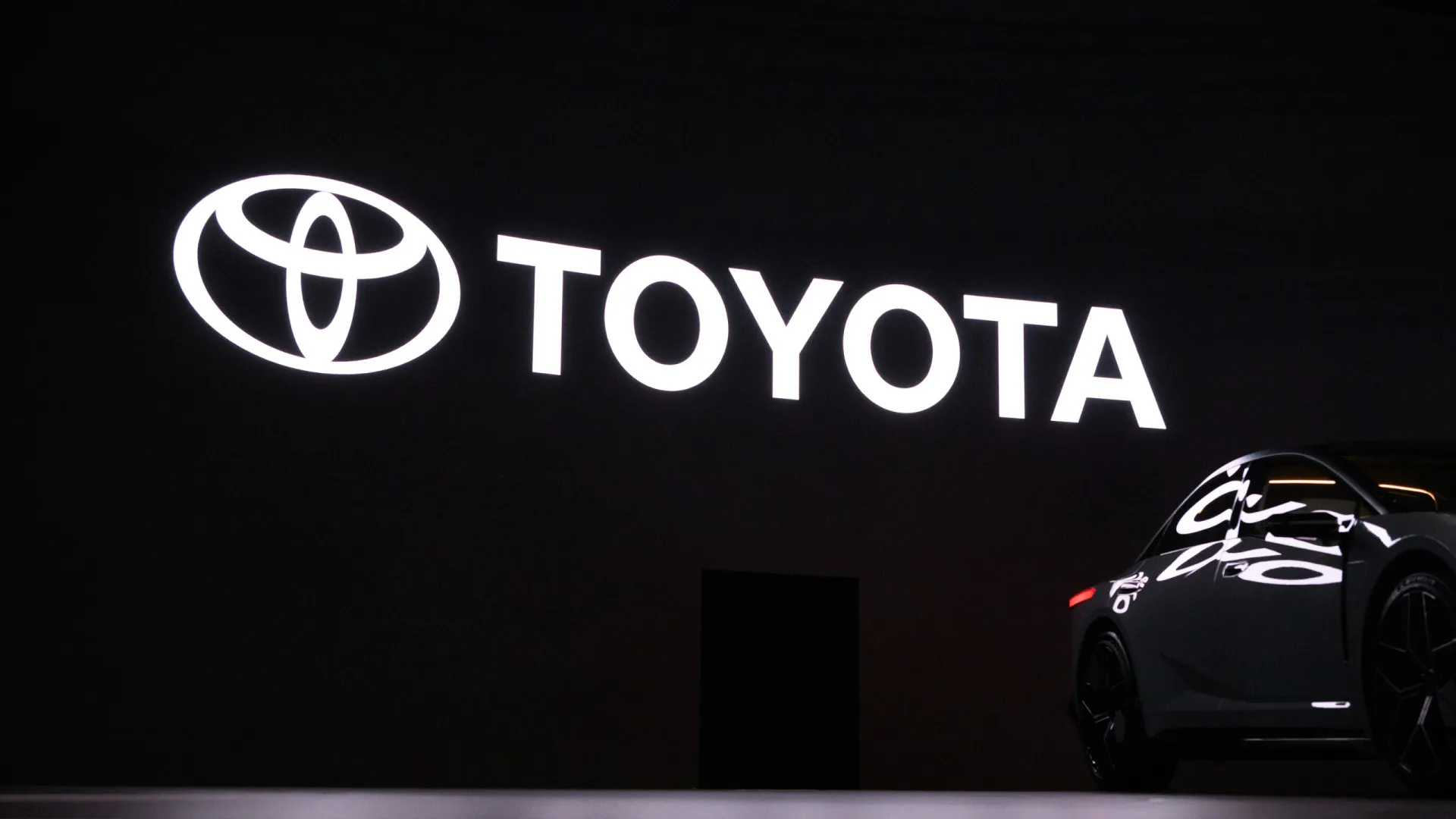 
                    Toyota não prevê ser afetada por falta de 'chips' no imediato
                