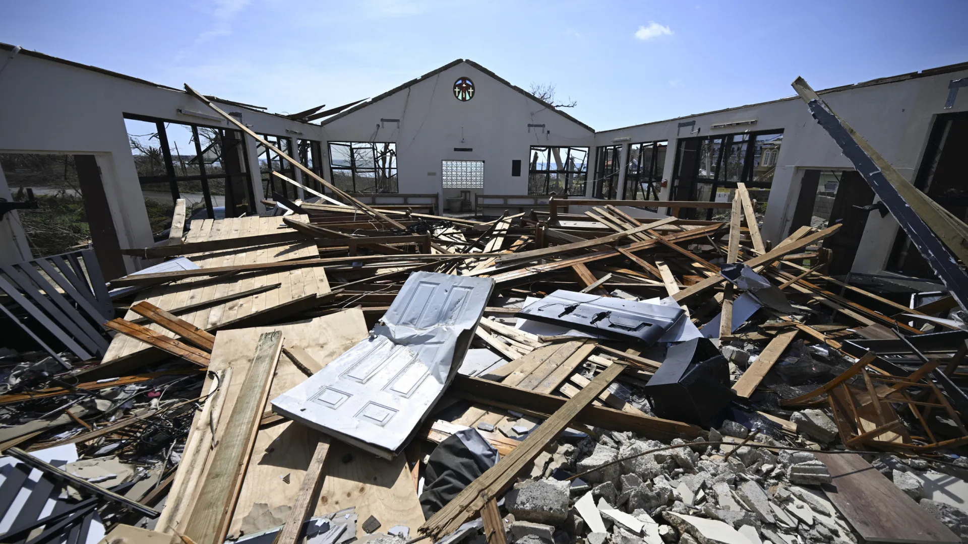 
                    ONU estima que seis milhões tenham sido afetados pelo furacão Melissa
                