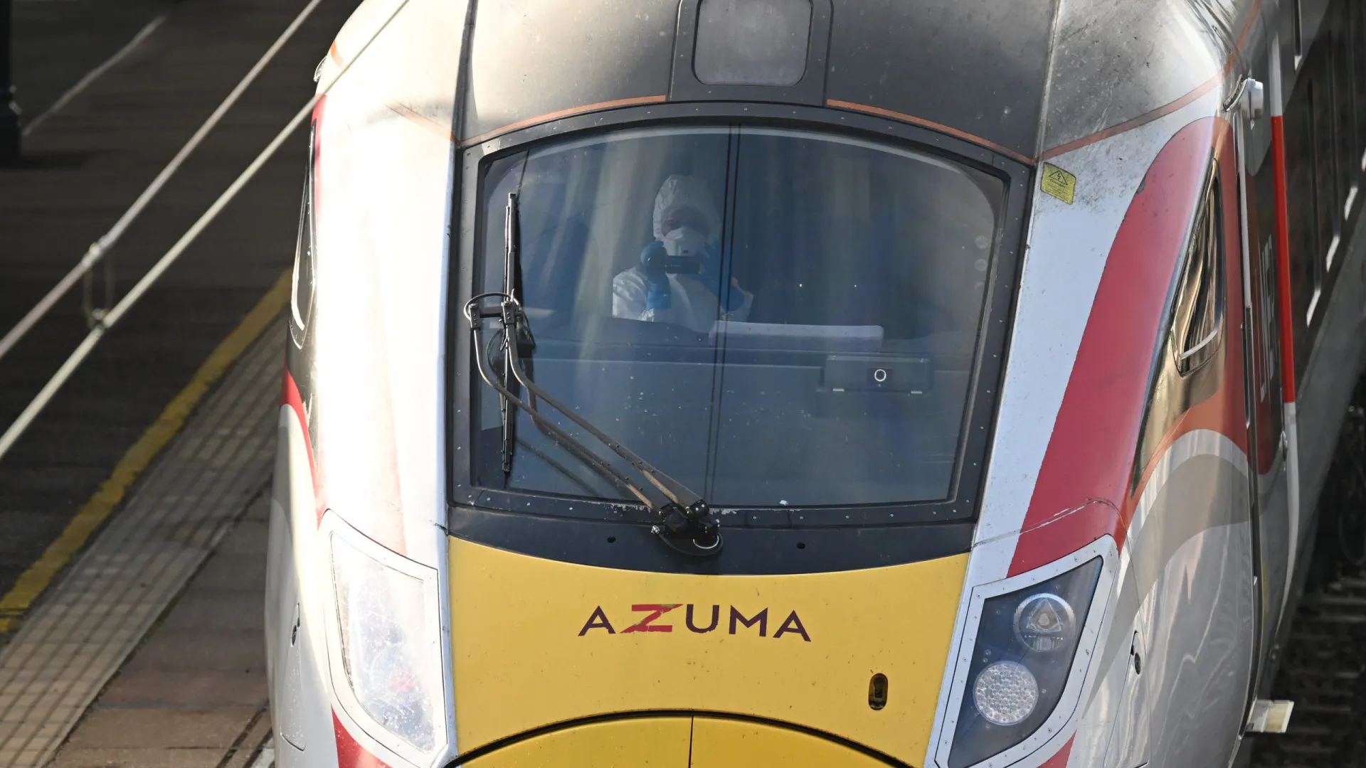 
                    Suspeito de ataque no Reino Unido terá problemas de saúde mental
                