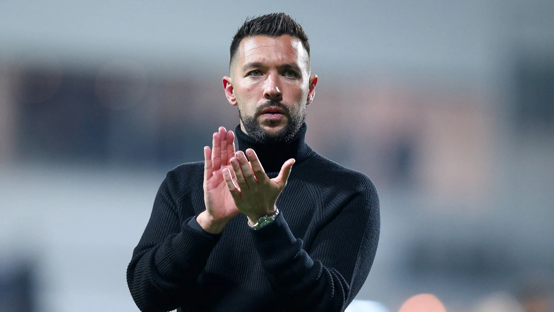 Surpresas nos onzes. As escolhas de Farioli e Vicens no FC Porto-Braga